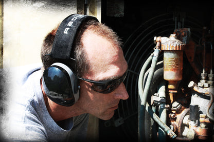 Radians TR29-BX TRPX 29 earmuff detail